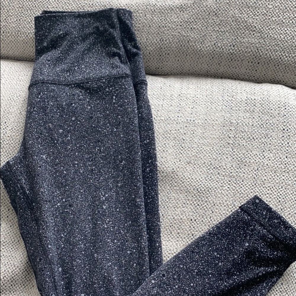 Aligns lululemon